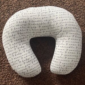 NurSit  nursing pillow